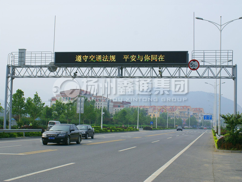 LMJ-013，桁架式情報板門架，龍門架